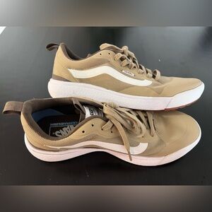 VANS MTE ULTRARANGE EXO perfect for working out, more support than normal Vans.